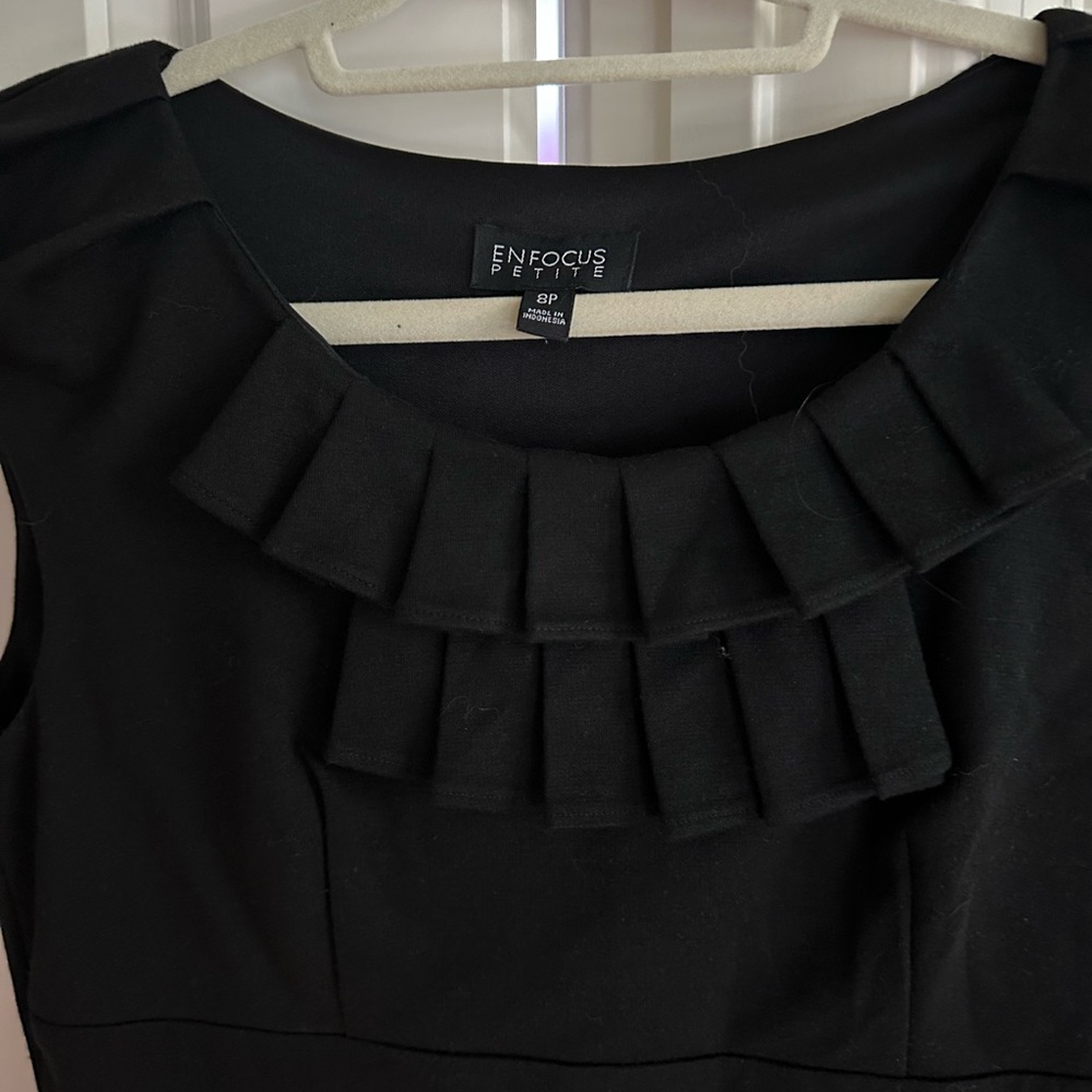 En Focus Studio Women’s Black Stretch “Little Black Dress” Size 8P EUC